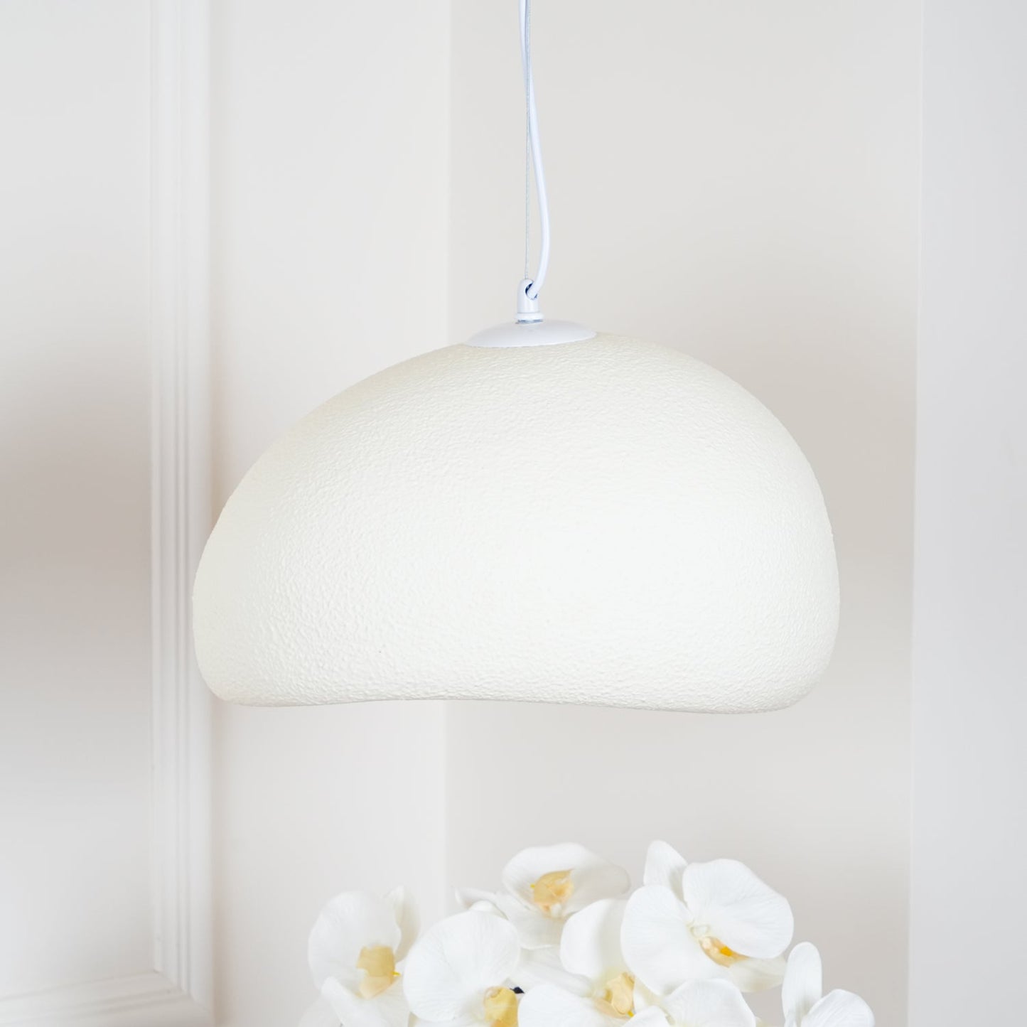 Simple Sleek Glass Pendant Light Fixture