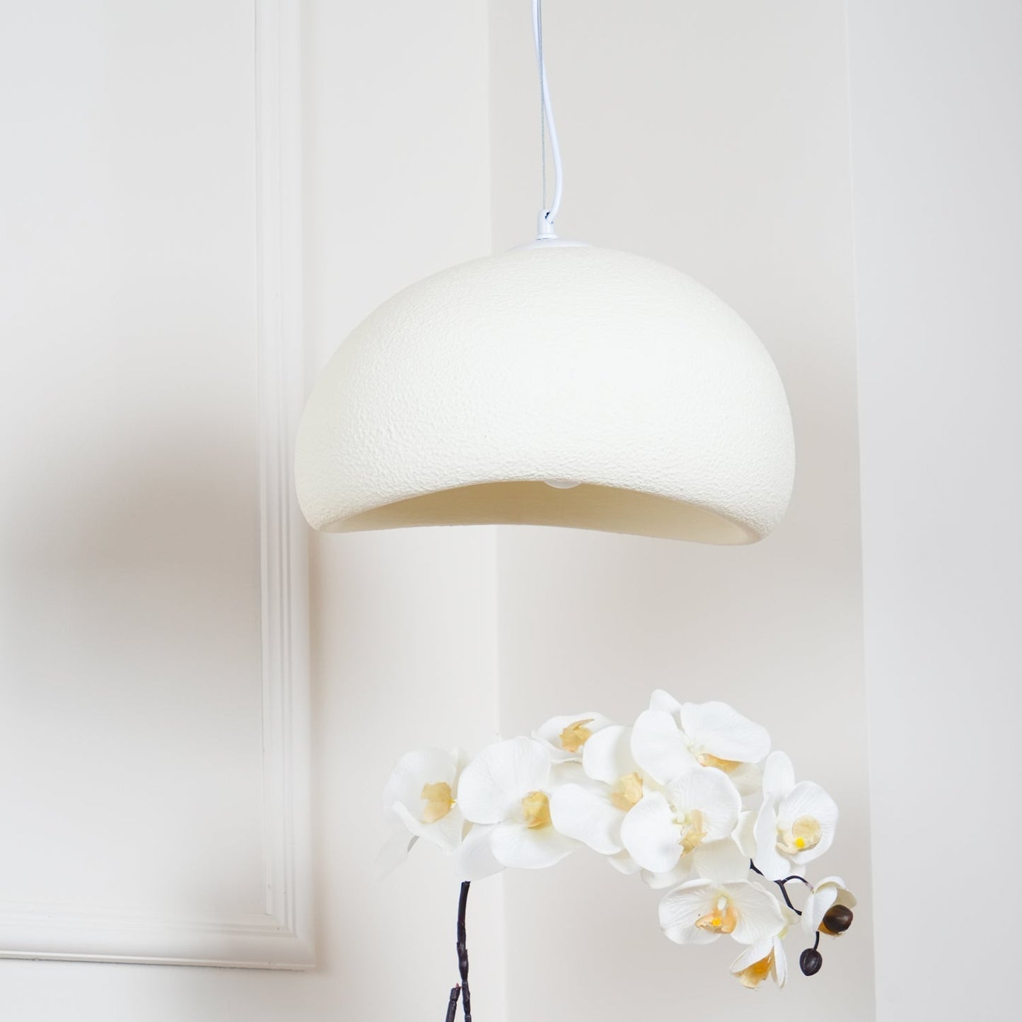 Simple Sleek Glass Pendant Light Fixture