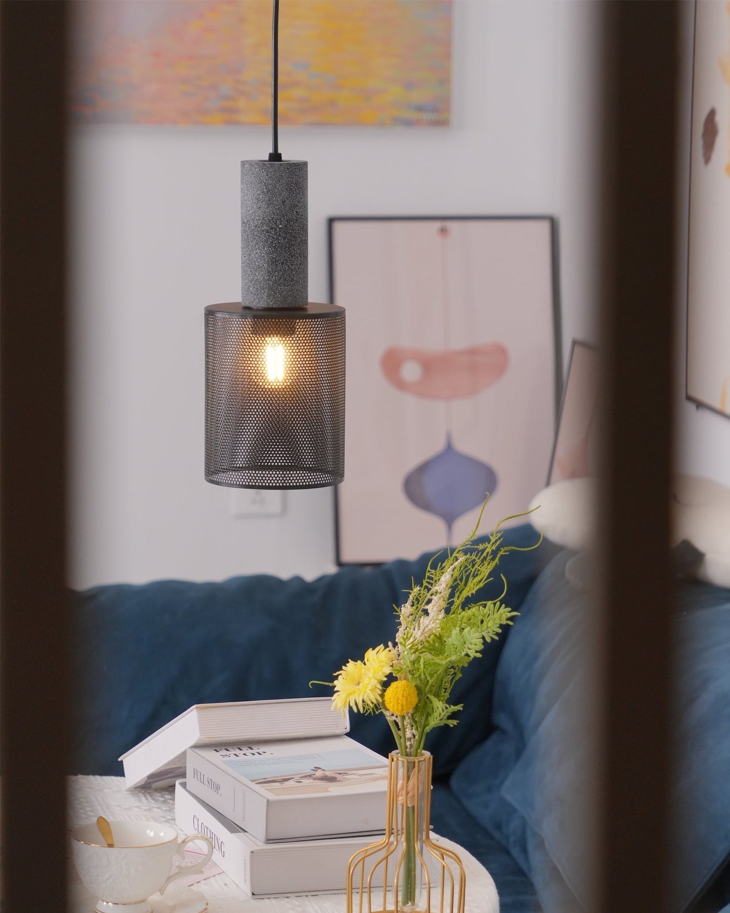 Simple Metal Hanging Pendant Light