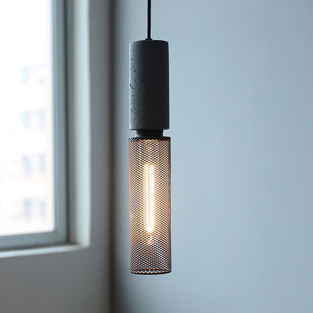 Simple Metal Hanging Pendant Light