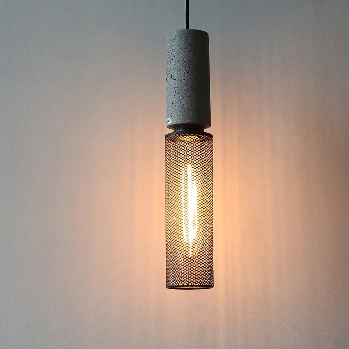 Simple Metal Hanging Pendant Light
