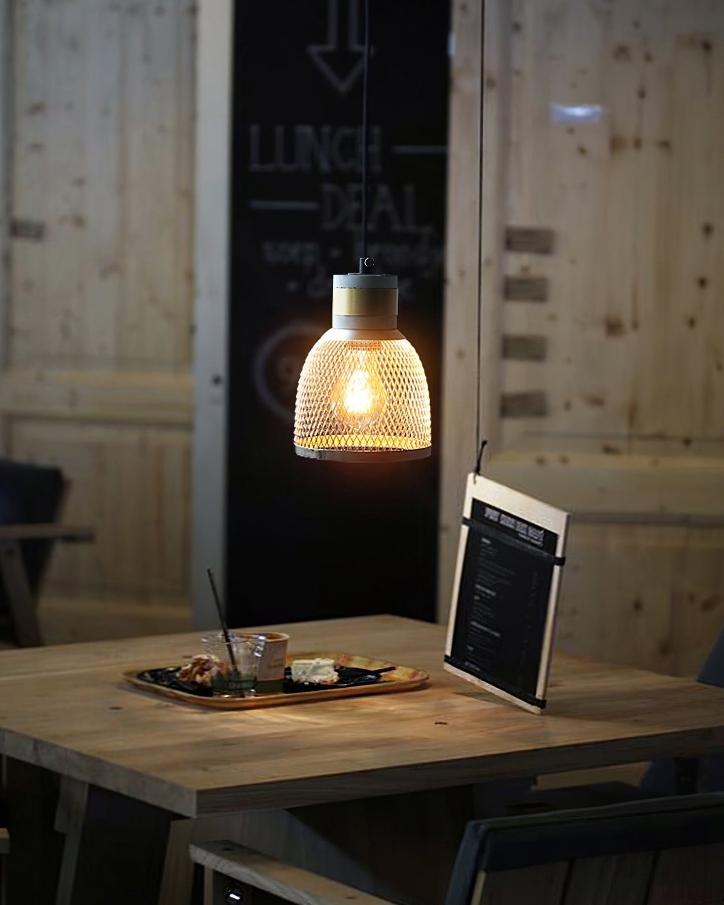 Simple Metal Hanging Pendant Light