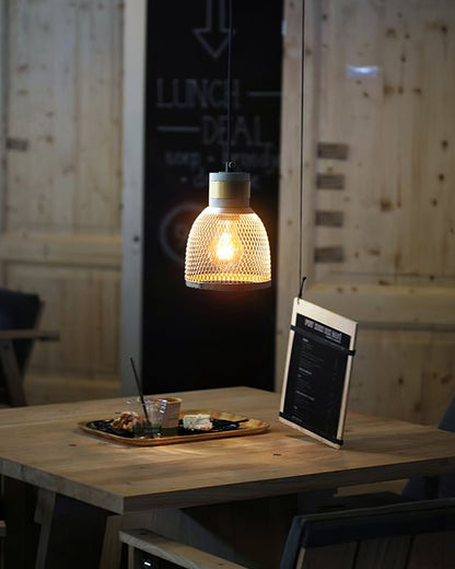 Simple Metal Hanging Pendant Light