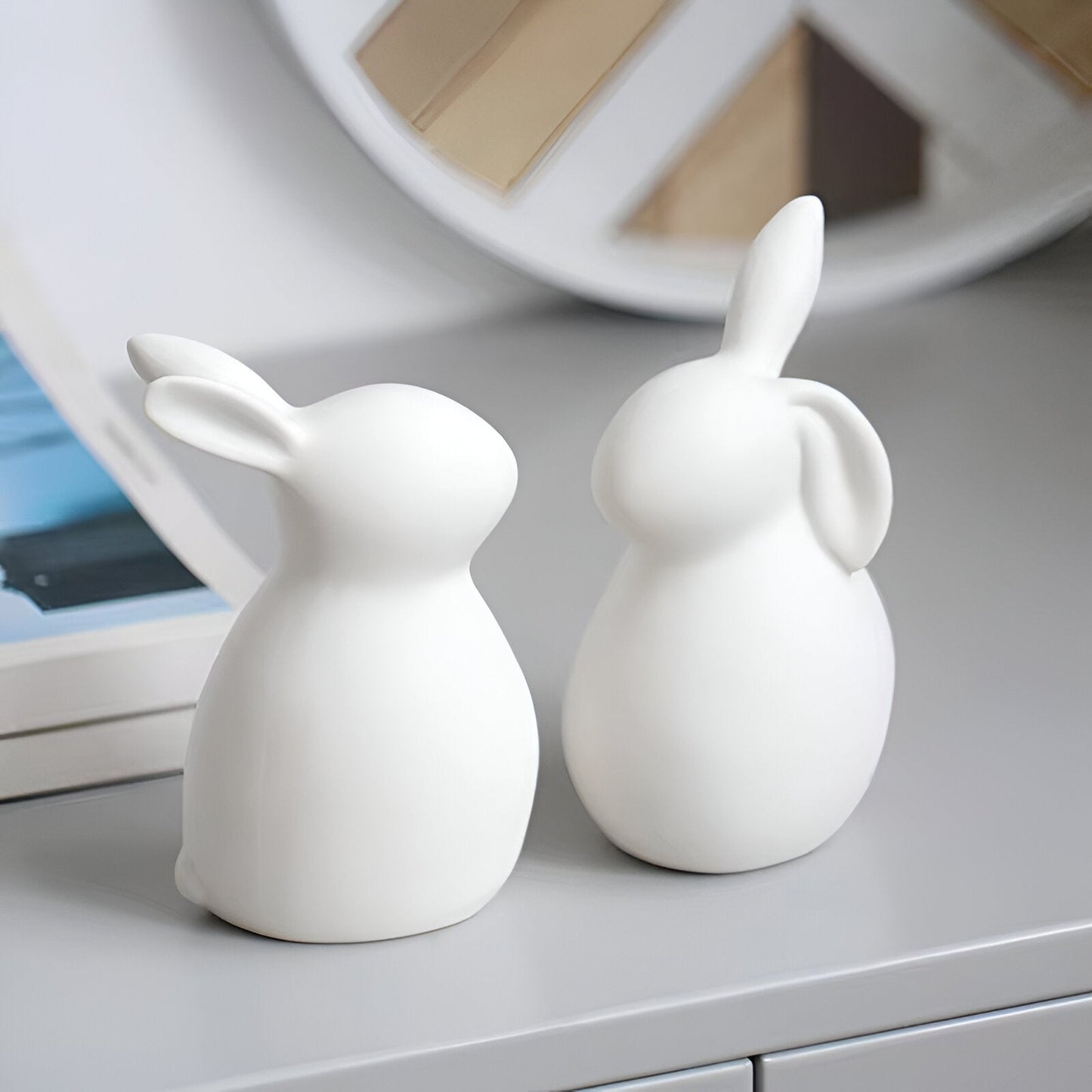 Simple White Ceramic Bunny Figurine Decoration