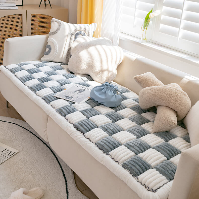 Soft Plush Blanket for Pets and Family