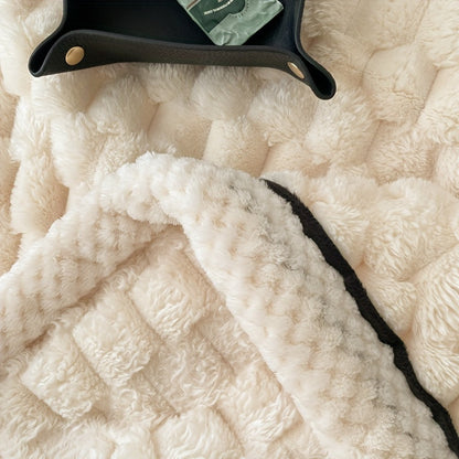 Plush Paradise - Super Soft Throw Blanket