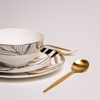 Elegant Black Dinner Plate Set