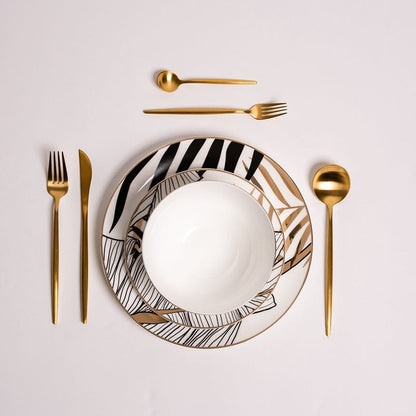 Elegant Black Dinner Plate Set