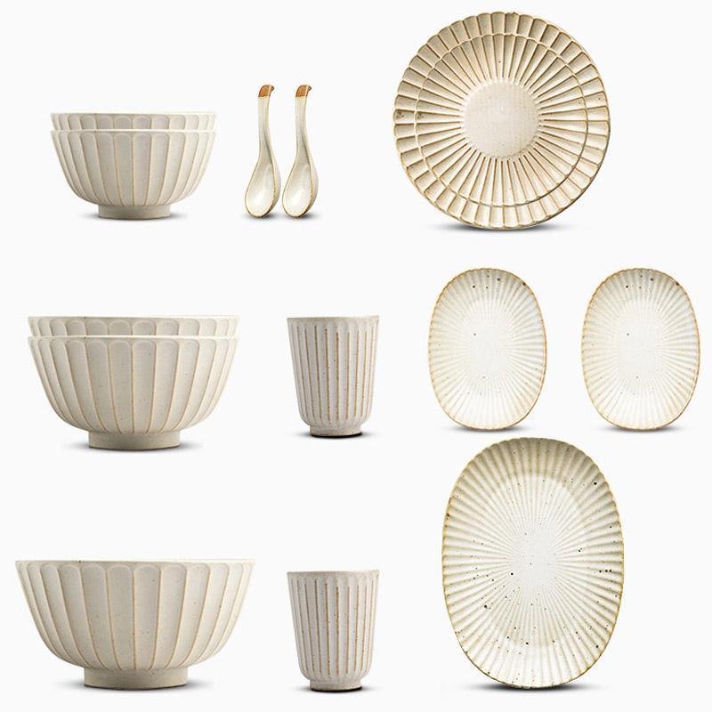 Classic 21-Piece Dinnerware Set with Elegant Style