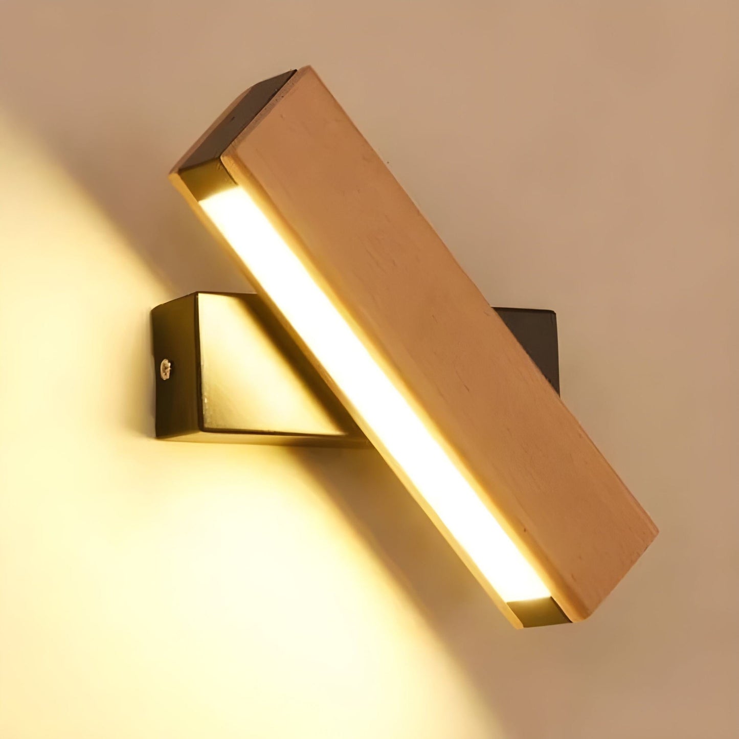 LumeOak - Stylish Wooden LED Wall Lamp