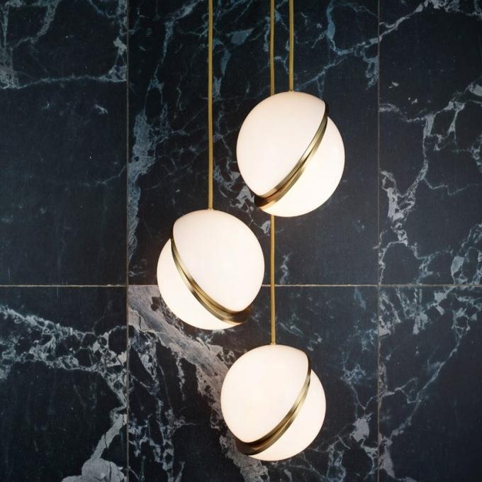Elegant Glass Pendant Lamp