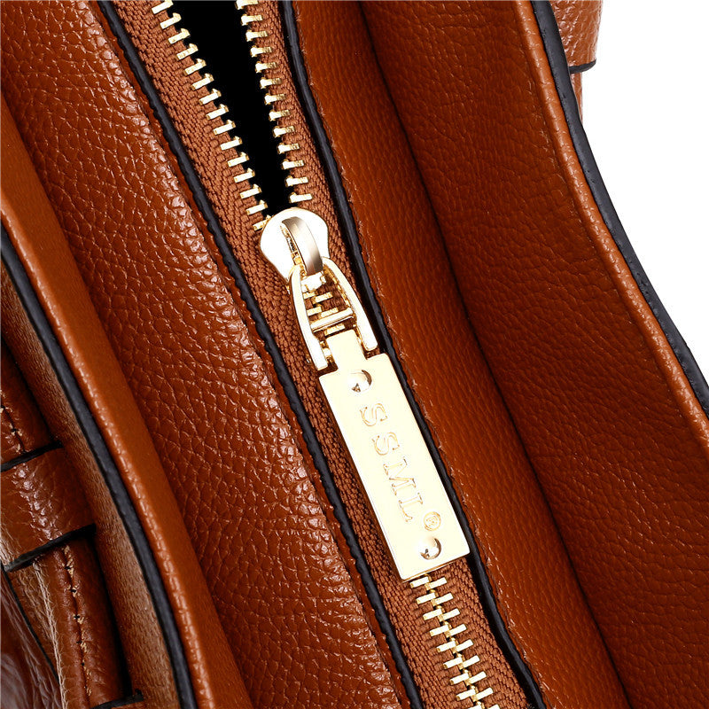 Crocodile Luxe | Elegant Vegan Leather Handbag with Versatile Design 6