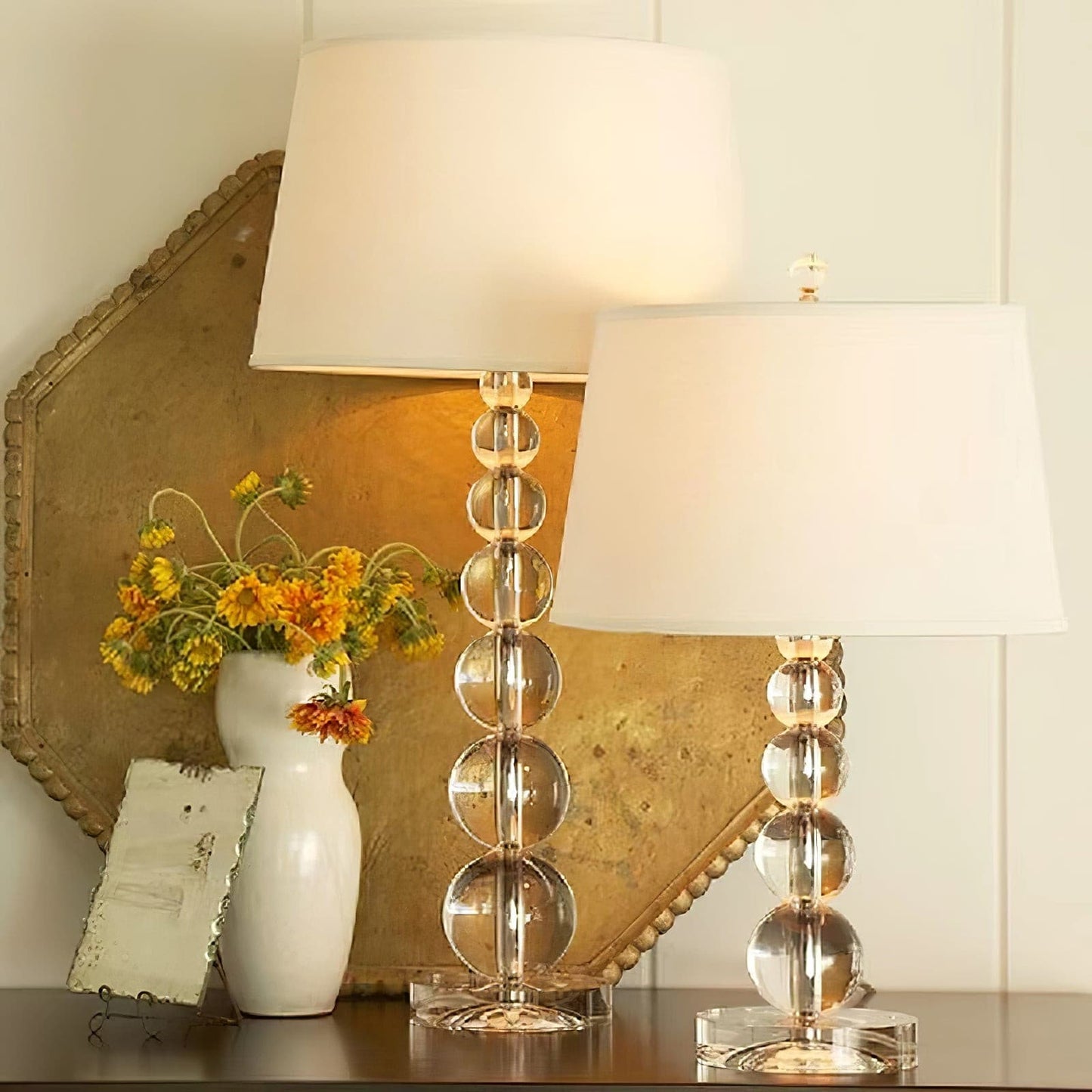 Luxurious Glass Globe Table Lamp