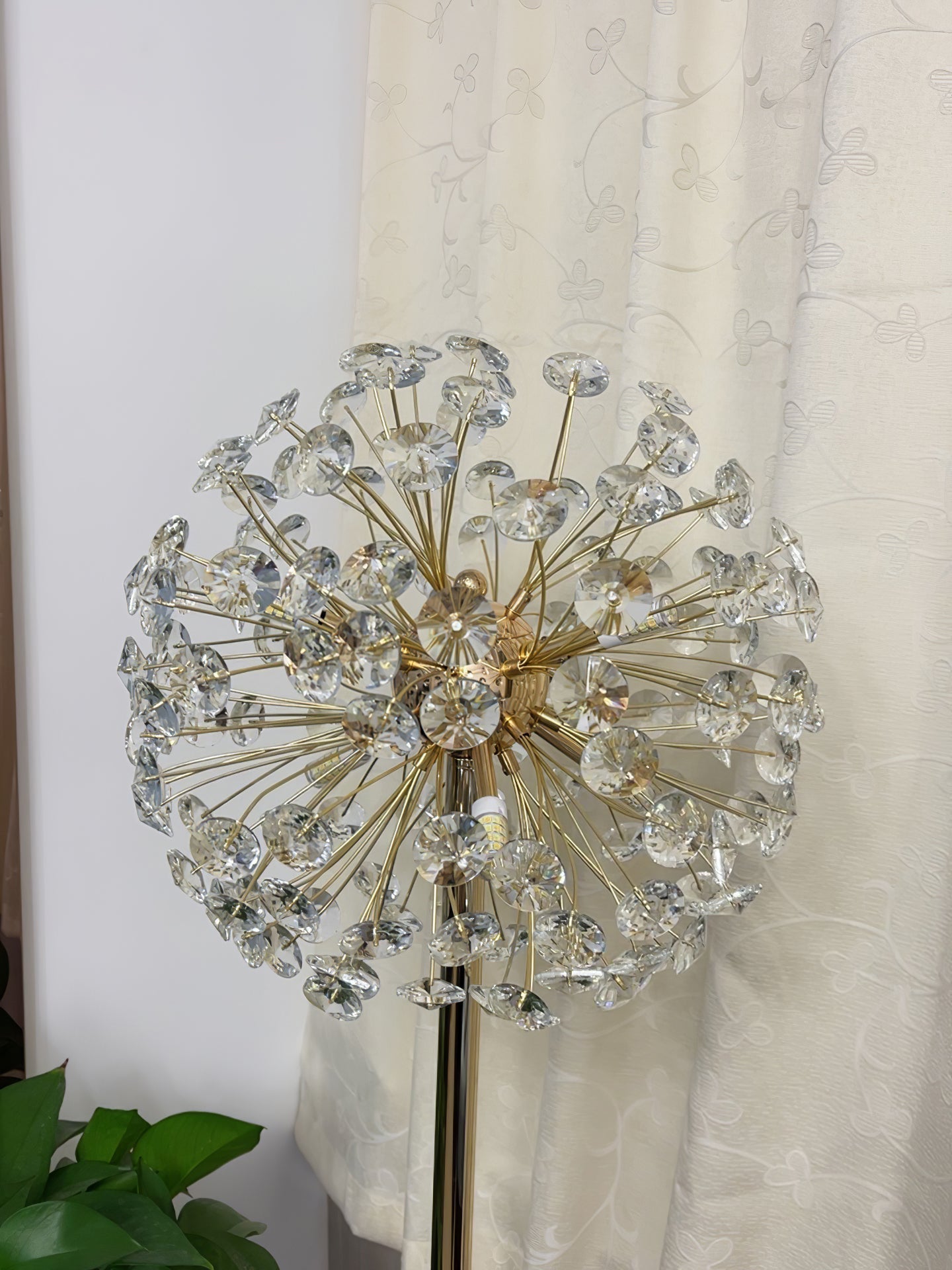 Beautiful Flower Crystal Desk Lamp