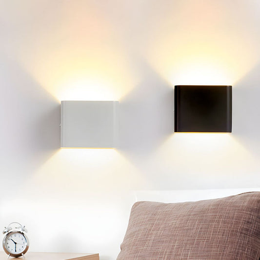 Slim White LED Wall Light Modern Compact Style - Fesara