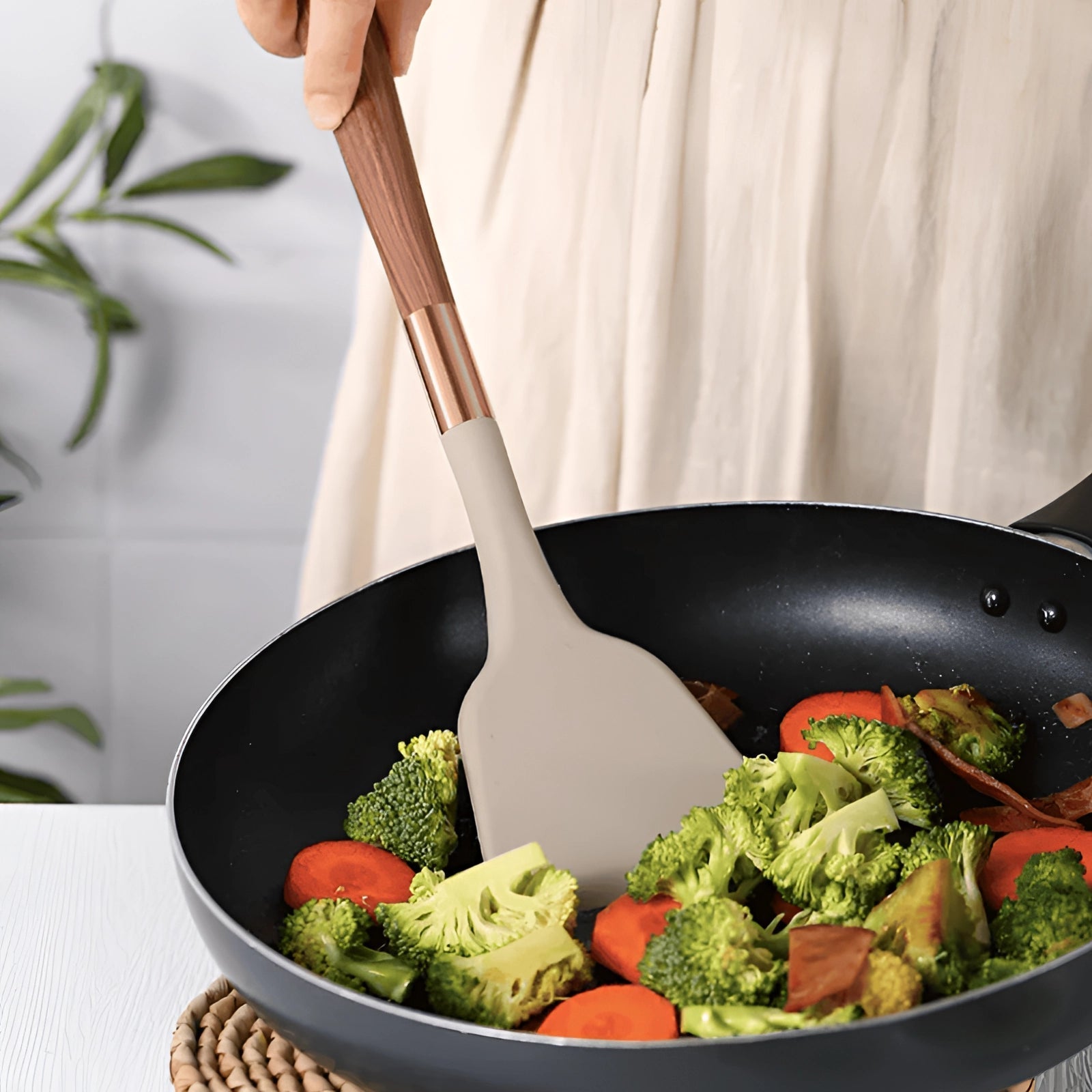 CulinaSet | Silicone & Wood Kitchen Utensil Set – Premium Cooking Tools for Every Home Chef 4