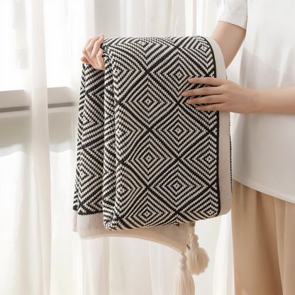 Cozy Fleece Throw Blanket - Warm Lightweight Plush Design