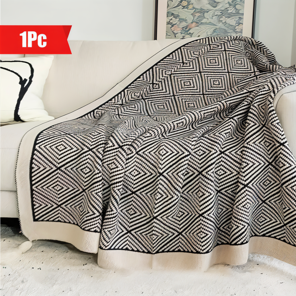 Cozy Fleece Throw Blanket - Warm Lightweight Plush Design
