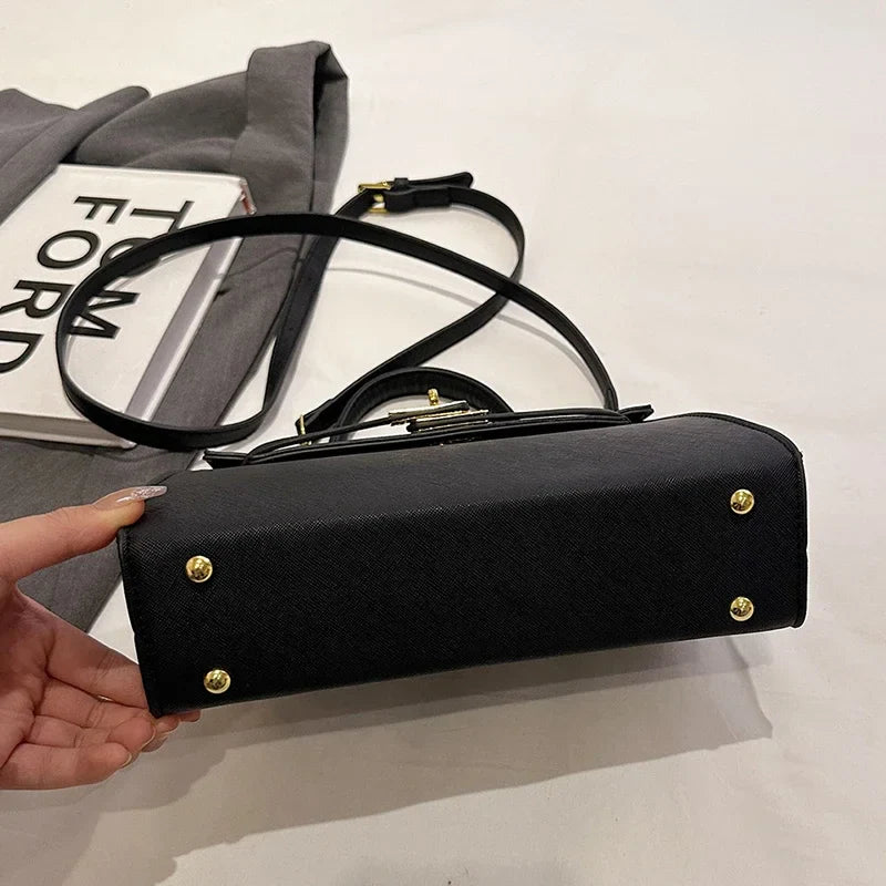 Durable Leather Crossbody Bag for Women From Luxury Brand By Famous Designer, Shoulder Bag Versatile 3