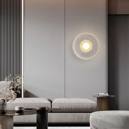 Classic White Resin Wall Lamp