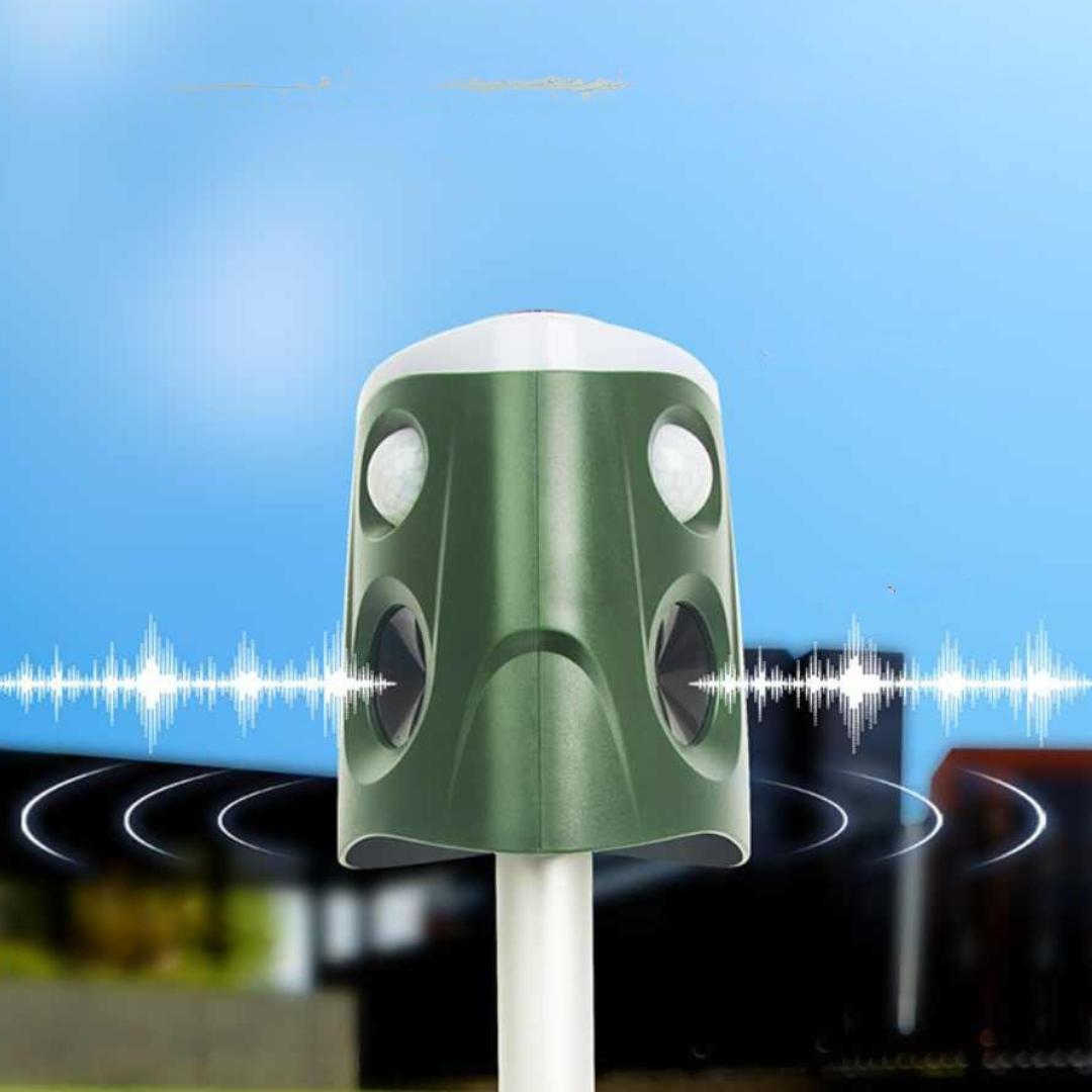 EcoGuard | Eco-Friendly Solar-Powered Ultrasonic Cat & Squirrel Repellent 3
