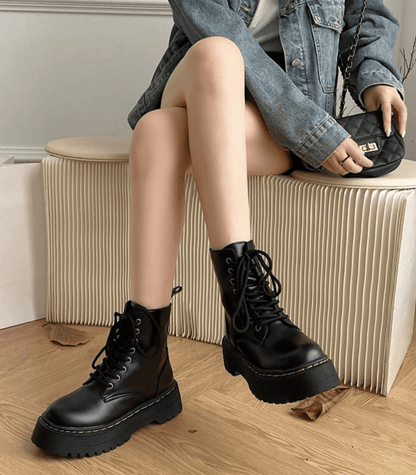 Elegant Knee High Boots in Genuine Leather with Chunky Platform Sole for Stylish Comfort 4