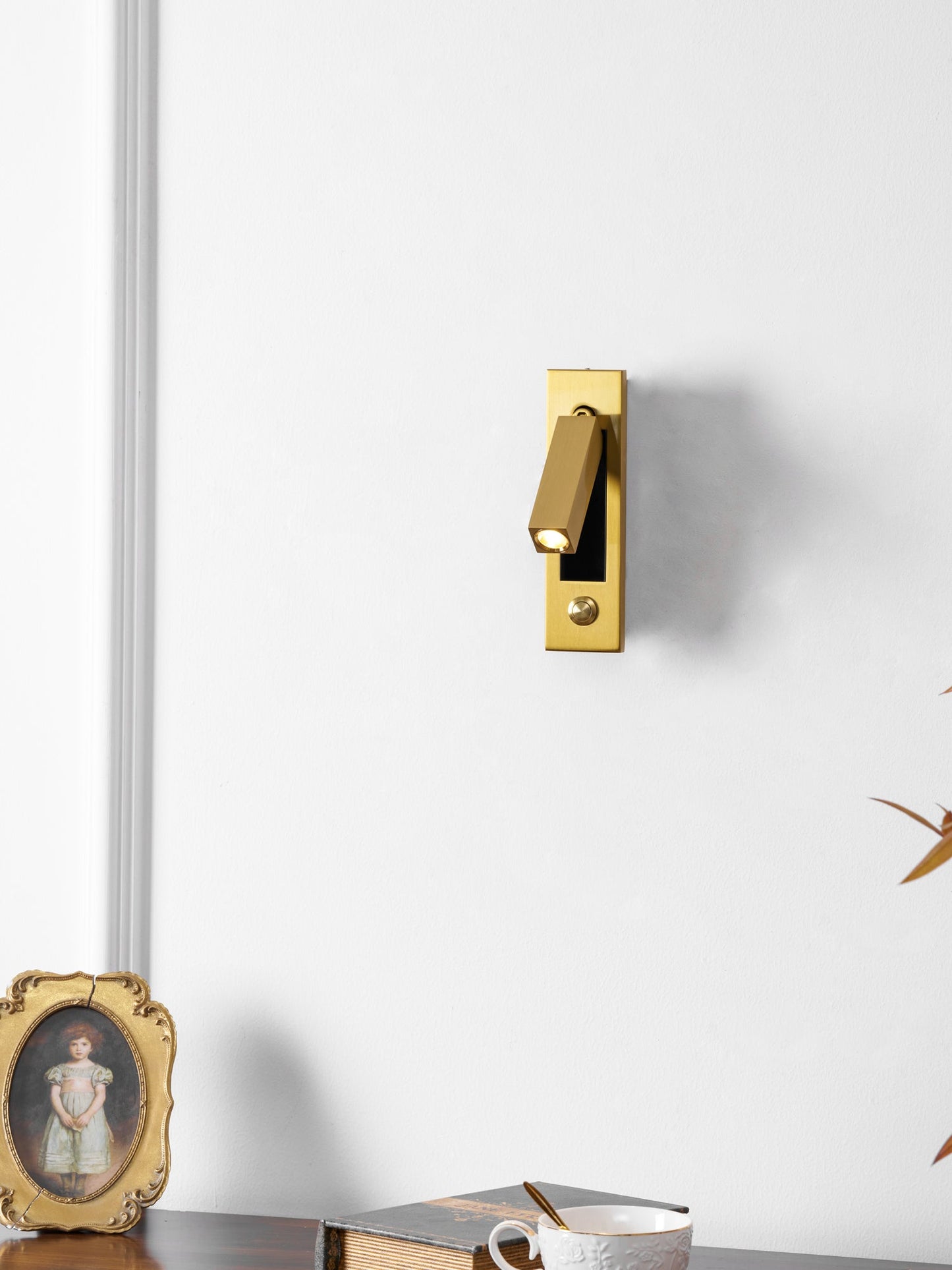 Sleek Contemporary Recessed LED Wall Light Fixture