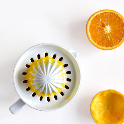Easy Manual Citrus Squeezer for Fresh Juice Extraction