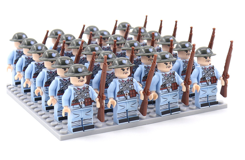 Historic WWII Brick Building Toy Figures Set