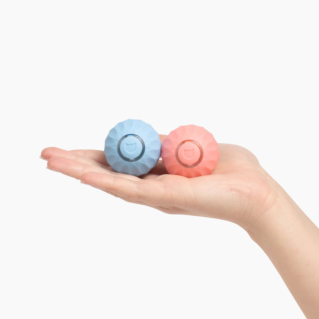 FelineMotion | Engaging Interactive Self-Rolling Cat Toy 4