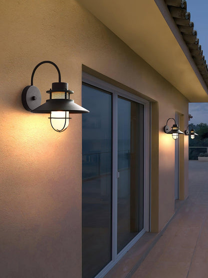 Bright Exterior Garden Light