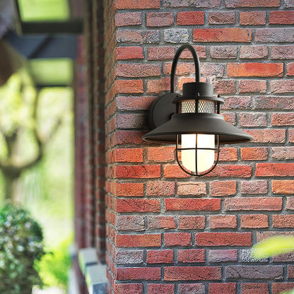 Bright Exterior Garden Light