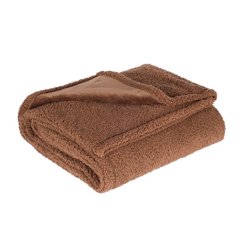 FleeceGuard | Luxurious Waterproof Cozy Love Blanket for All Seasons 4