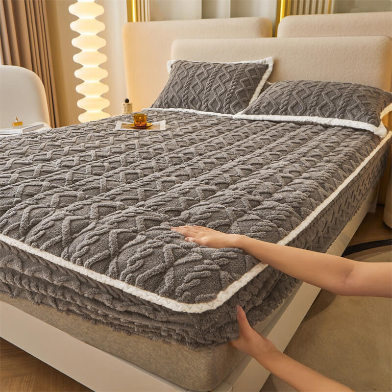 FluffNest | Cozy Soft Polyester Fitted Mattress Cover for Ultimate Comfort 6