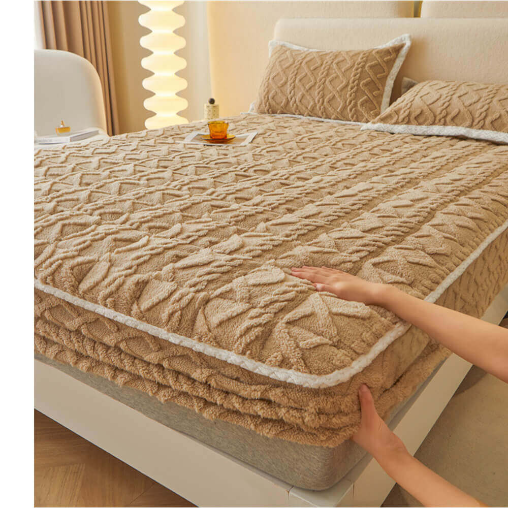 FluffNest | Cozy Soft Polyester Fitted Mattress Cover for Ultimate Comfort 9