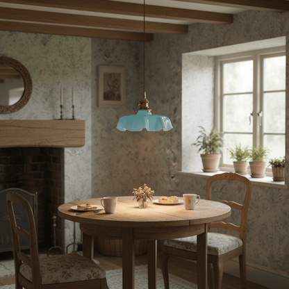 Elegant Ruffled Glass Metal Pendant Lamp