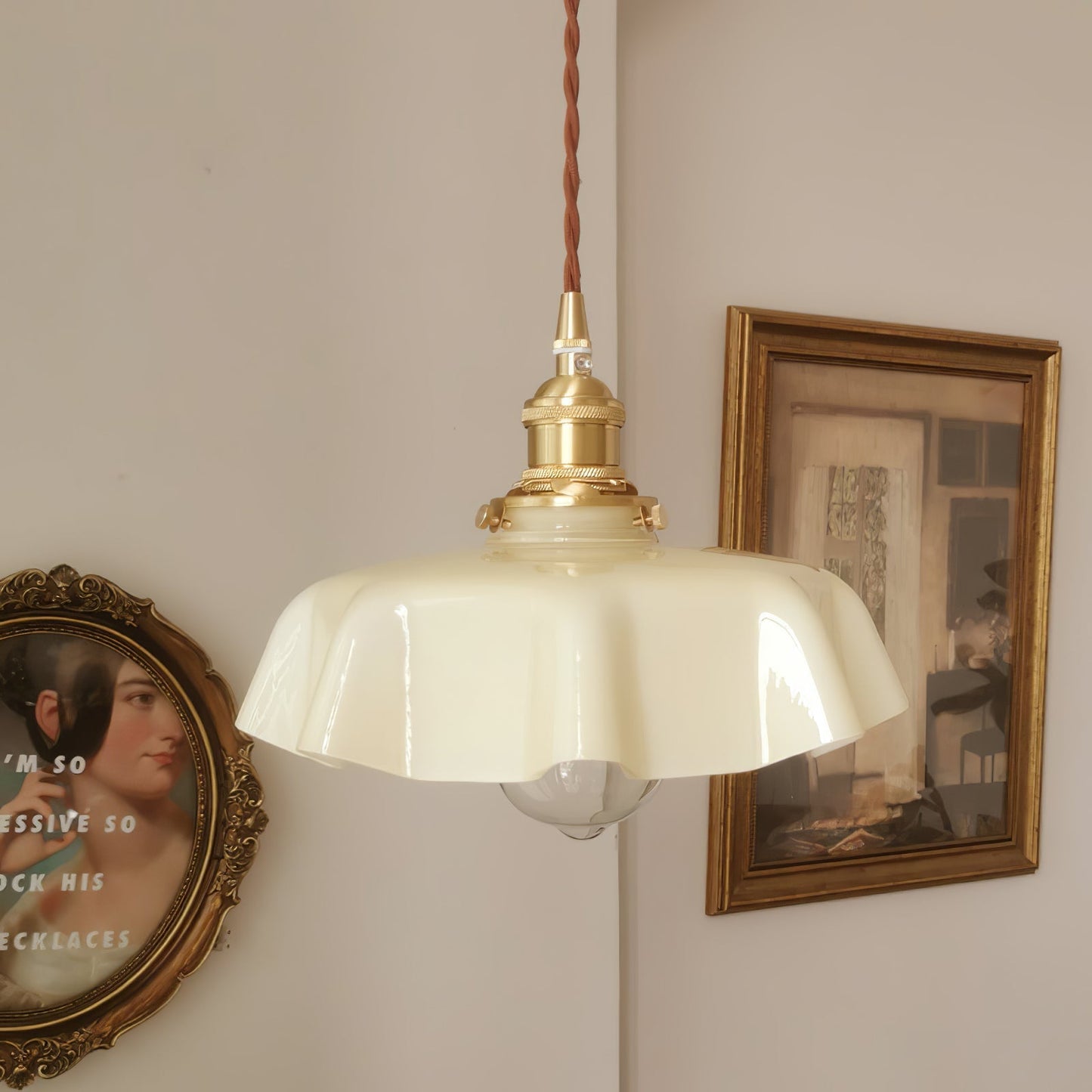 Elegant Ruffled Glass Metal Pendant Lamp