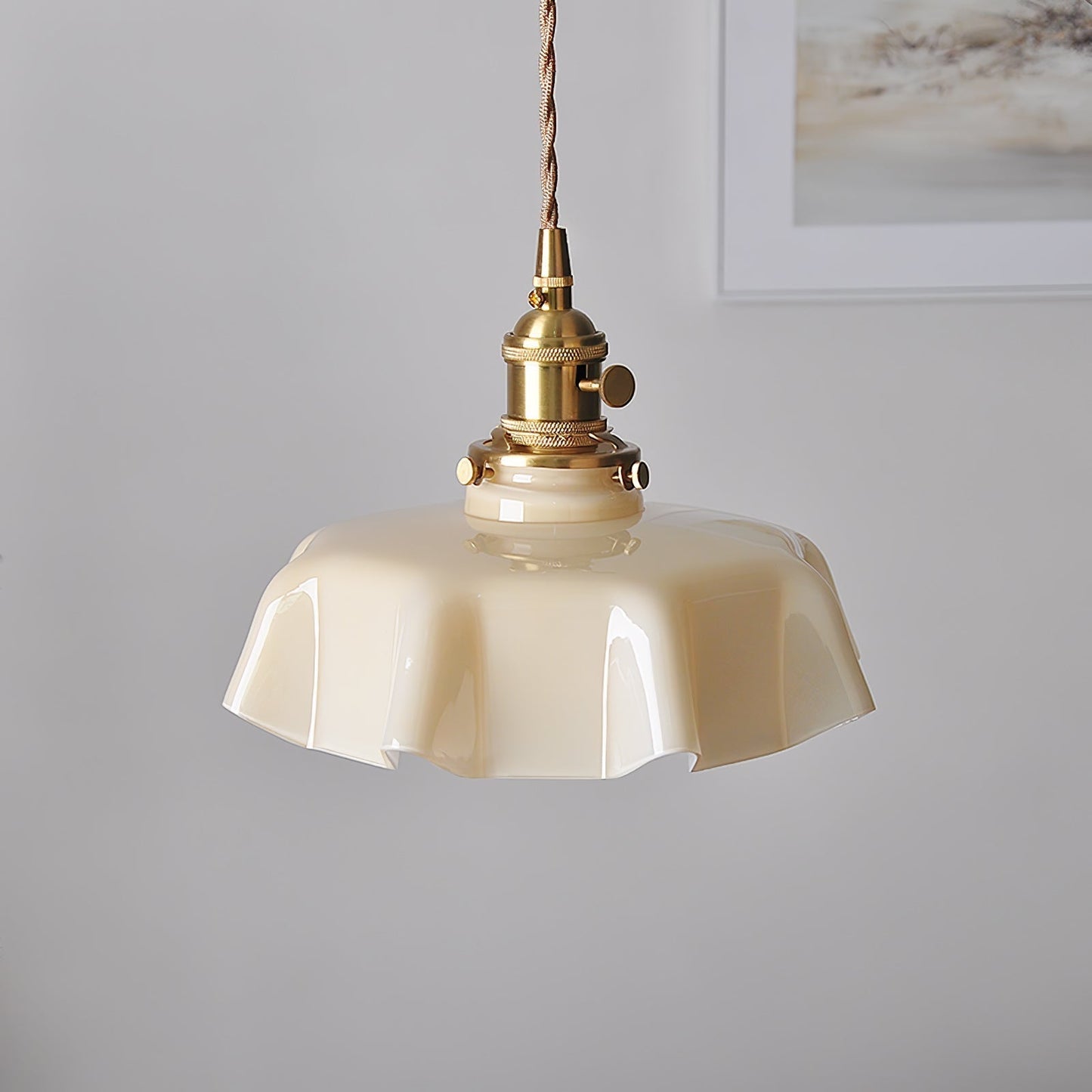 Elegant Ruffled Glass Metal Pendant Lamp