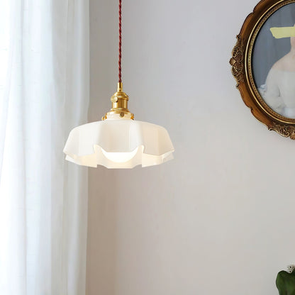 Elegant Ruffled Glass Metal Pendant Lamp