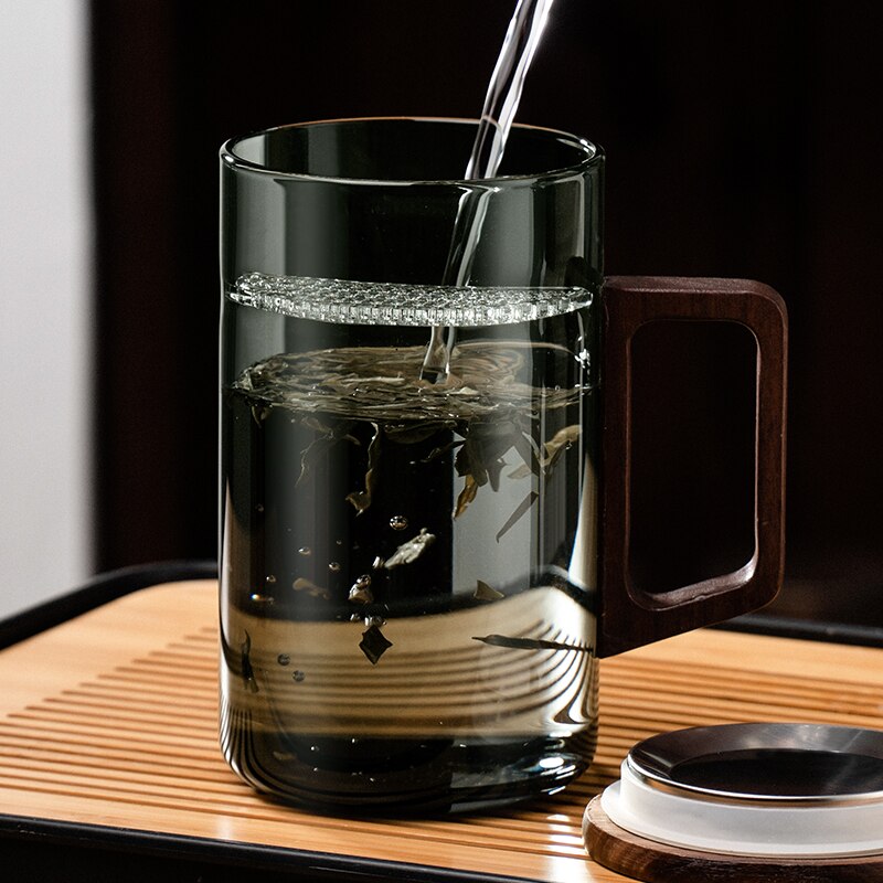 Delicate Heat Resistant Glass Tea Cup Set with Strainer