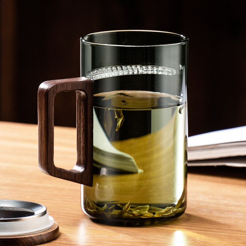 Delicate Heat Resistant Glass Tea Cup Set with Strainer