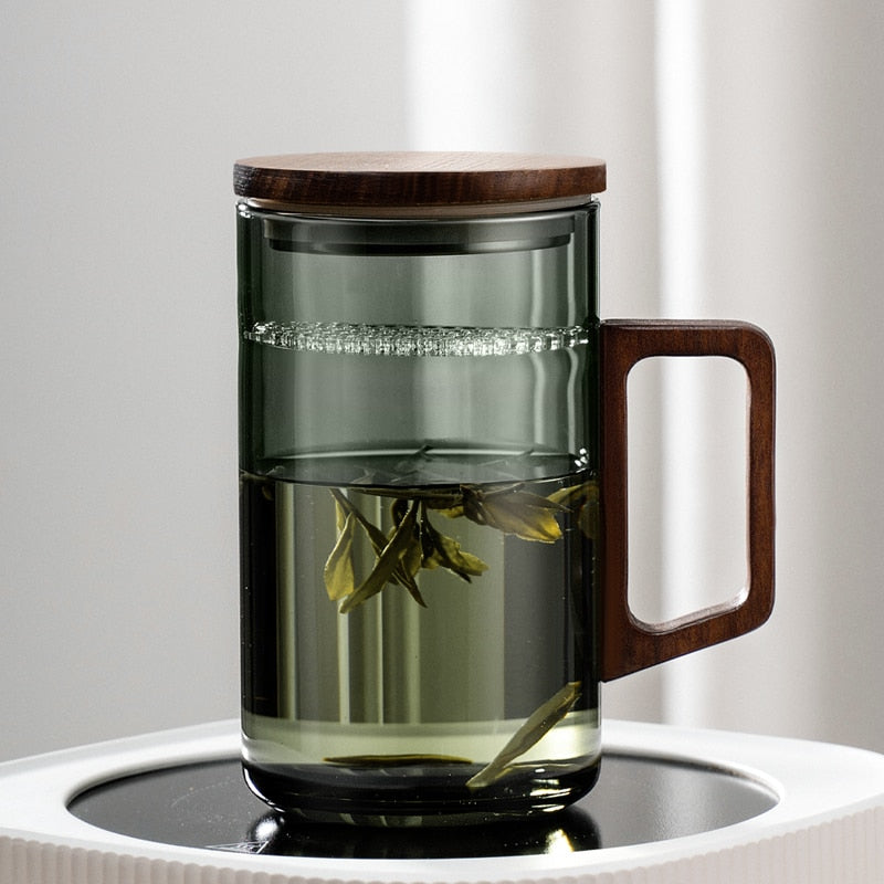 Delicate Heat Resistant Glass Tea Cup Set with Strainer