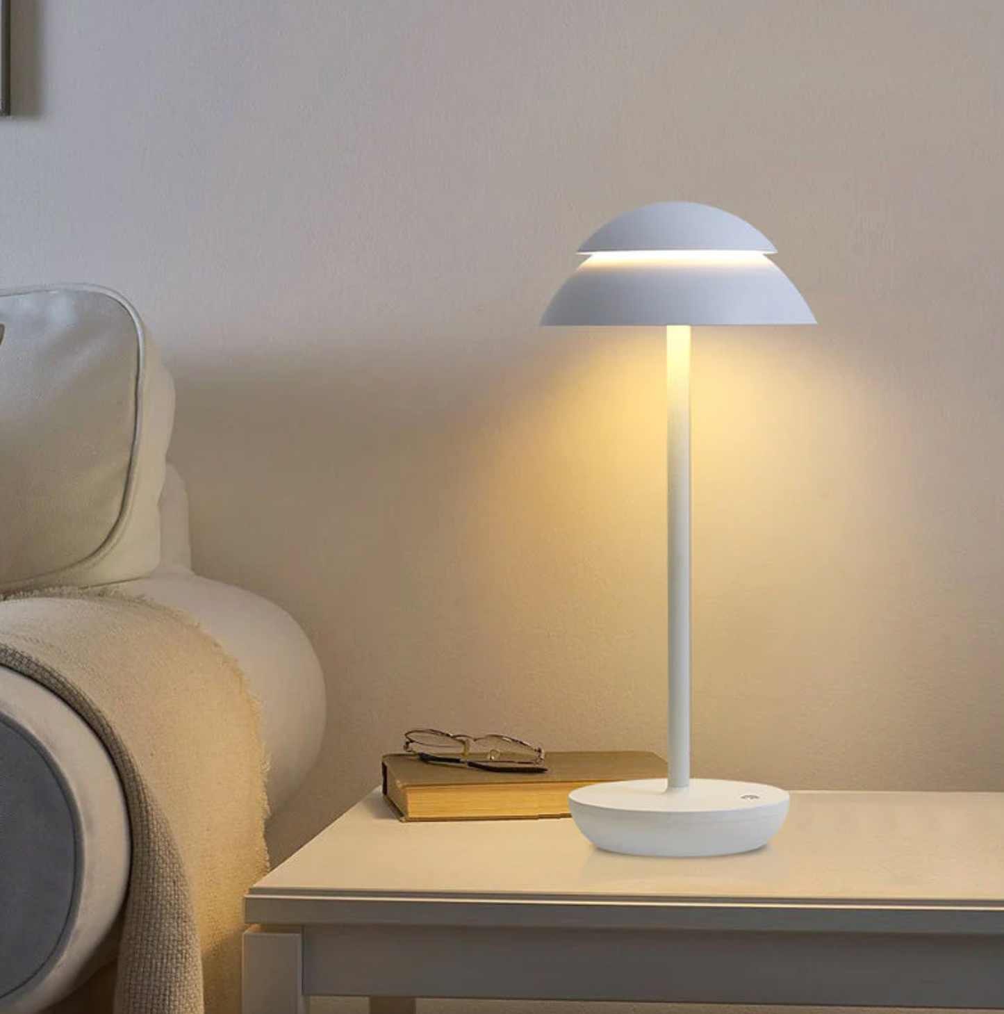 Simple Modern Battery Table Light