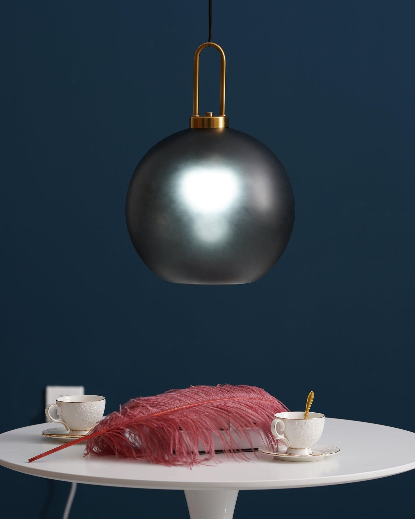 Sleek Round Glass Pendant Lighting Fixtures