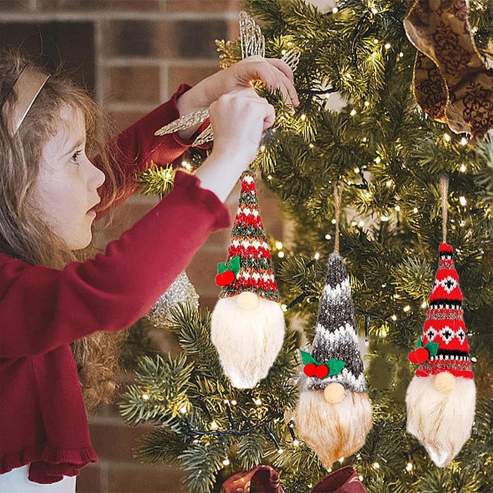 GnomeDelight | Charming Festive Plush Advent Calendar with 24 Dolls 1