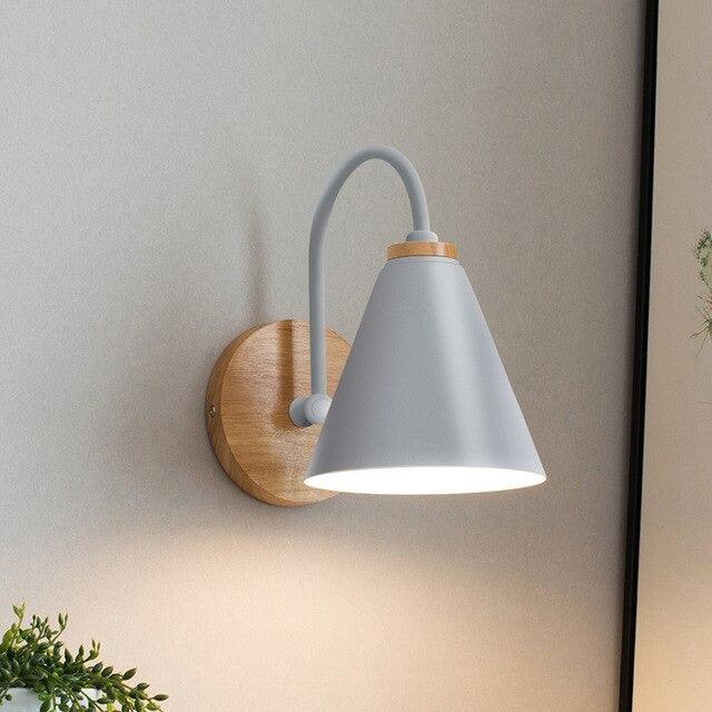 Elegant Modern Wall Light Fixture