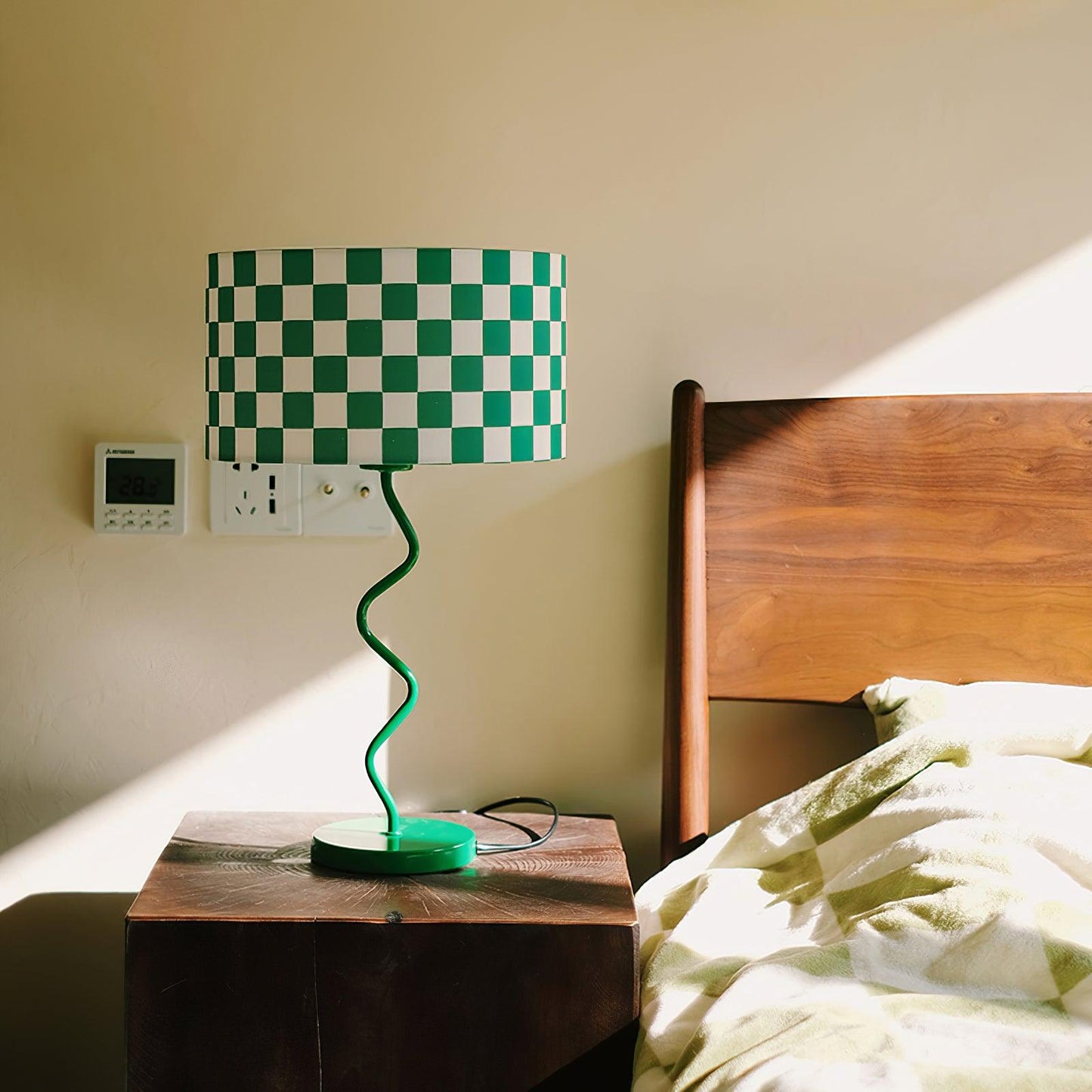 Classic Chess Table Lamp
