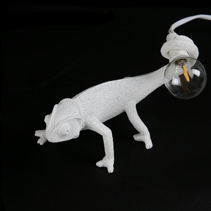 Stylish Resin Reptile Desk Lamp