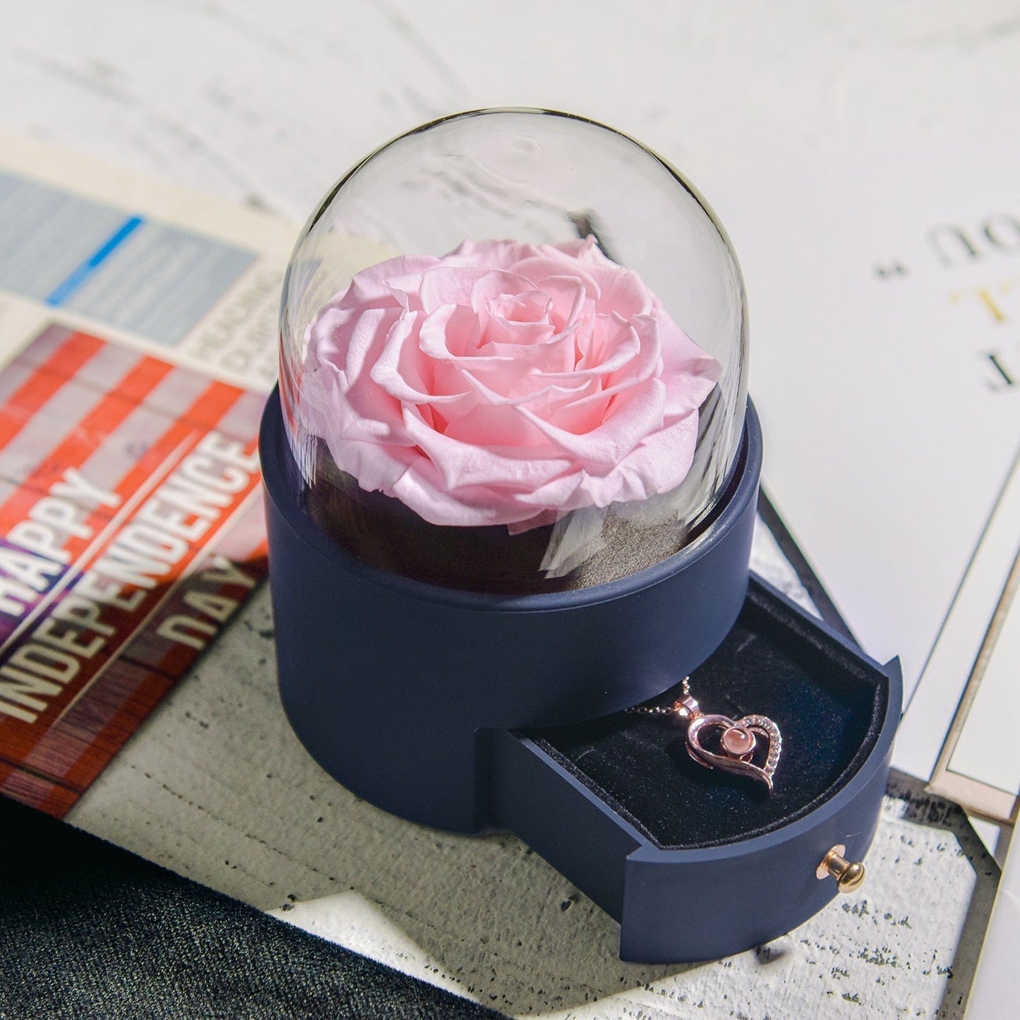 Elegant Fresh Flower Pendant Necklace Gift Box