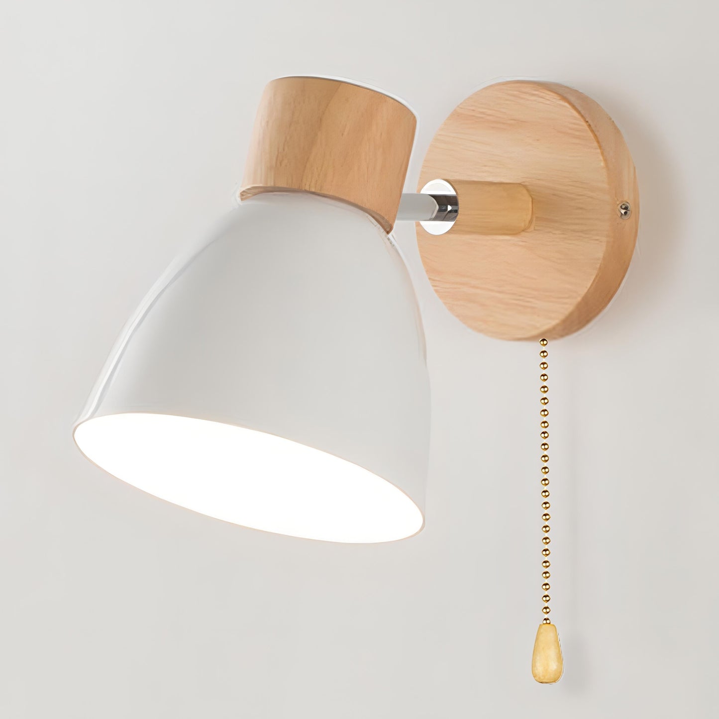 Simple Modern Wall Lamp with Pull Cord Switch
